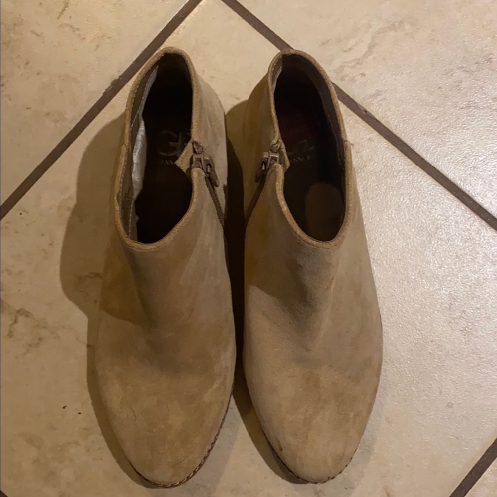 GIANNI BINI TAN BOOTIES